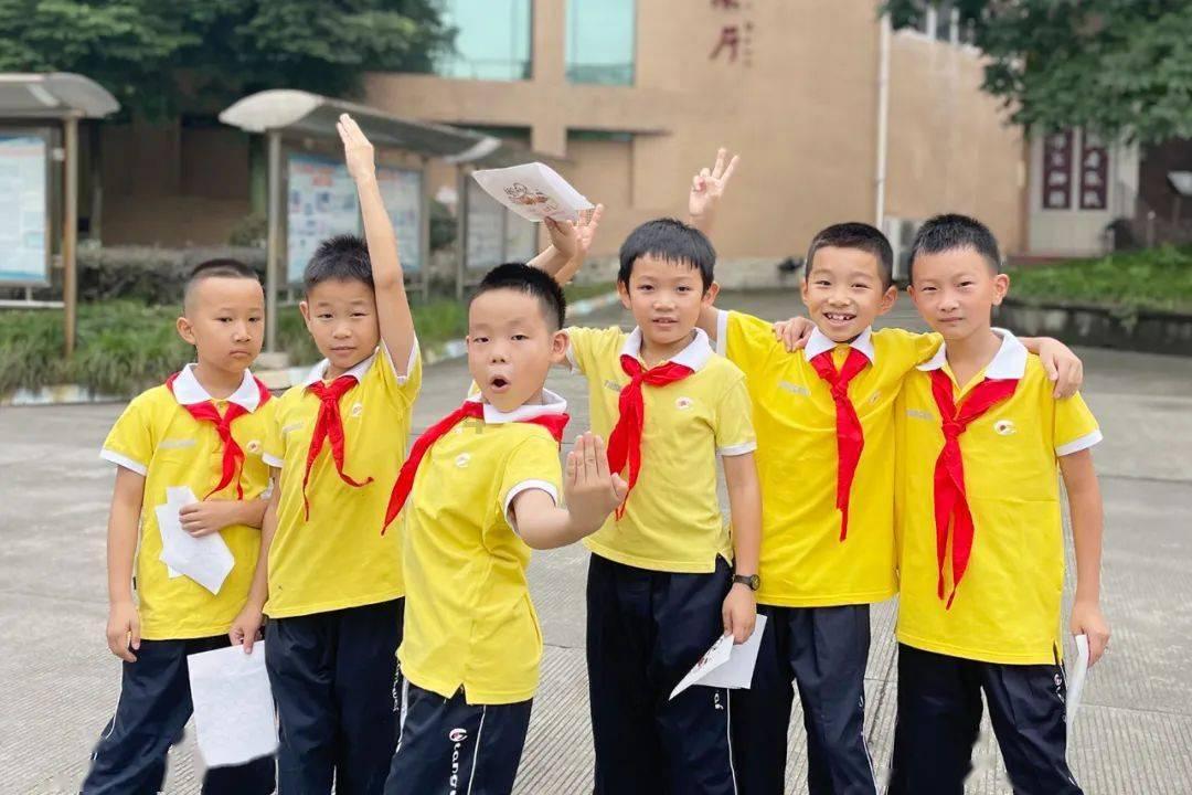 救援优秀的男孩